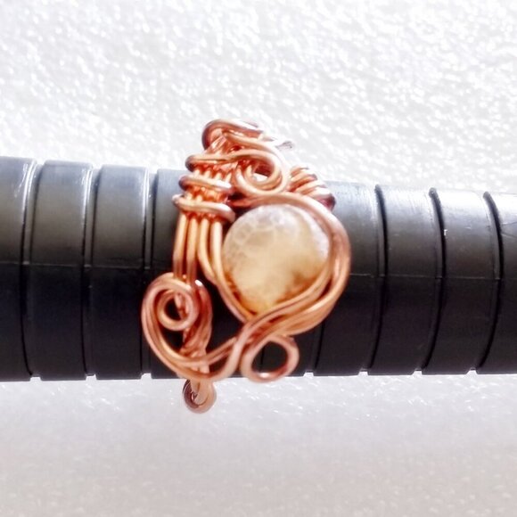 Honey + Tan Frosted Dragonvein Agate + Copper Wire Wrap Ring - Generous Size 9 - Picture 3 of 9